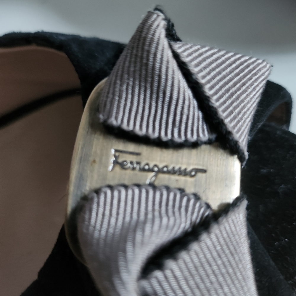 Salvatore Ferragamo Heels - Picture 6 of 13